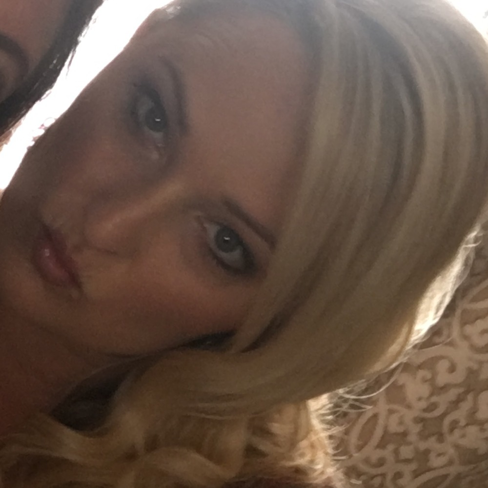 Meet your Posher, Jenn